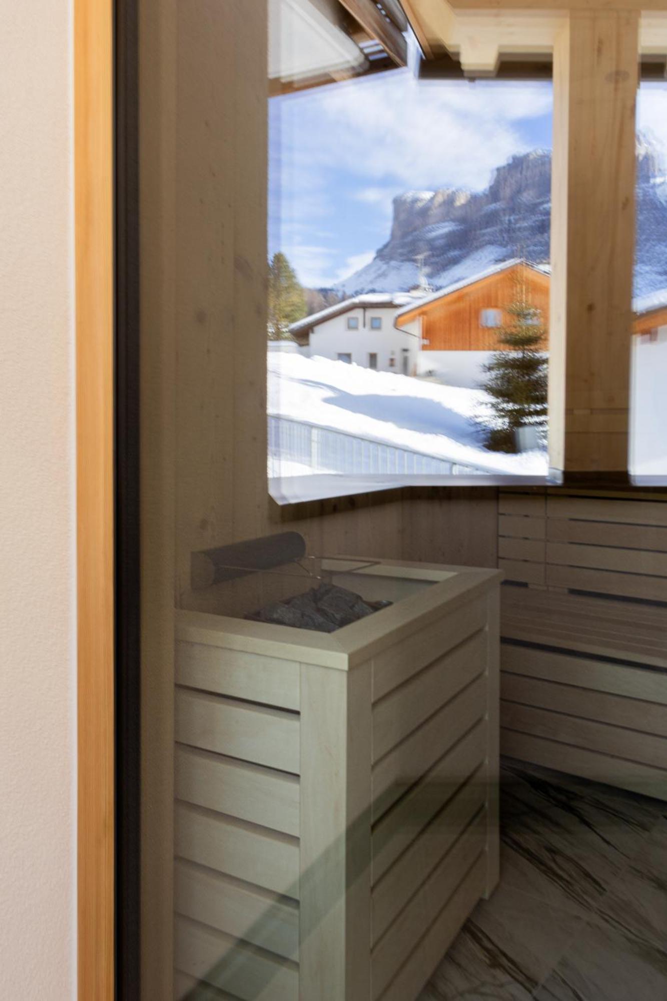 Mountain Hotel Mezdi コルフォスコ エクステリア 写真