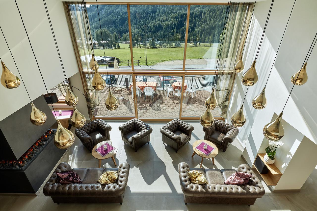 Mountain Hotel Mezdi コルフォスコ エクステリア 写真